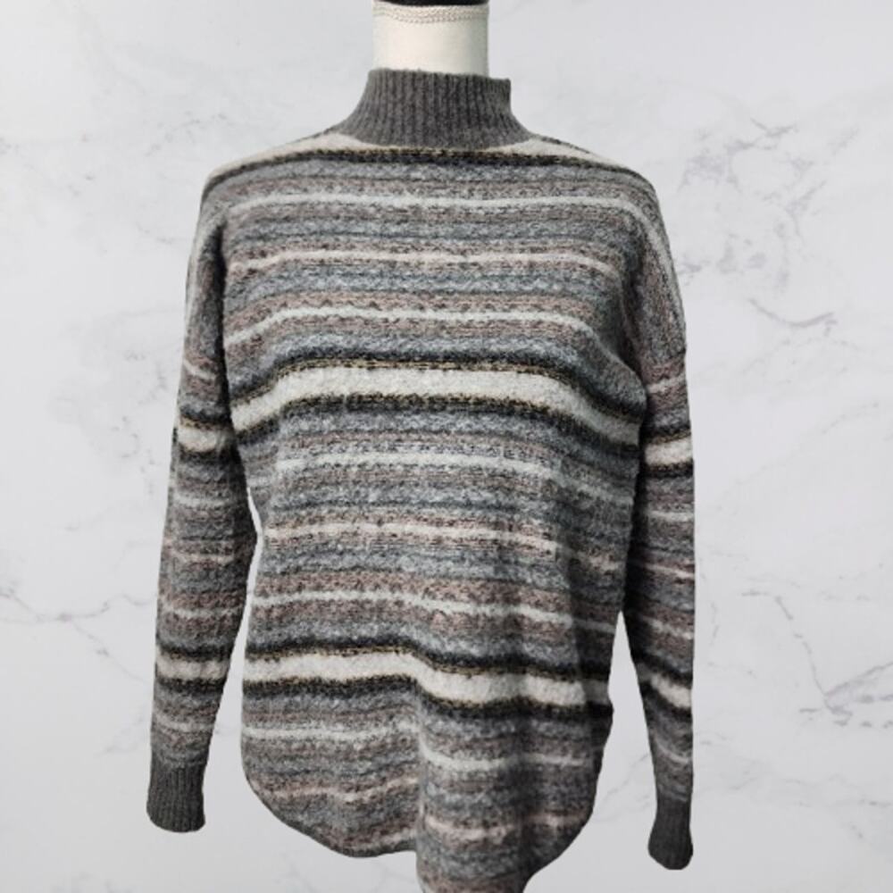 American Eagle Striped Turtleneck Sweater XS